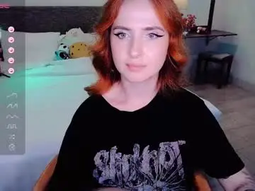 Chaturbate Live Sex Cam of shyfoxxxy