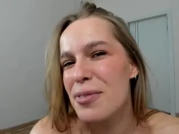 Chaturbate Live Sex Cam of feel_our_vibe