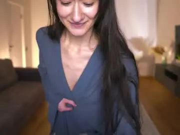 Chaturbate Live Sex Cam of feel_our_vibe