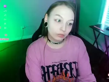 Chaturbate Best live sex cam show of holyweed420