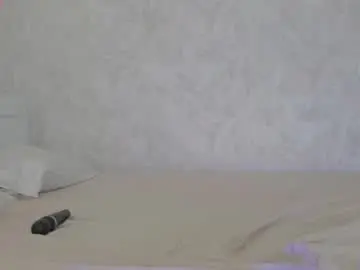 Chaturbate Live Sex Cam of akina_star