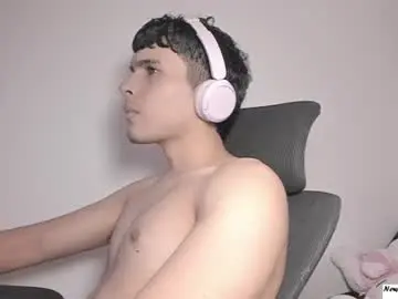 Chaturbate Adult Webcam of couple_sexxy7