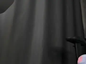 Chaturbate Nude Webcam of courtney_luv