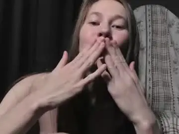 Chaturbate Live Sex Cam of courtney_luv