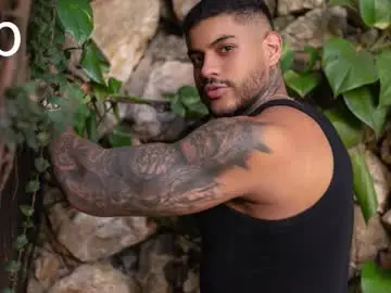 Chaturbate Watch Live Sex Cams of luigi1_