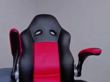 Chaturbate Free Live Porn of luigi1_