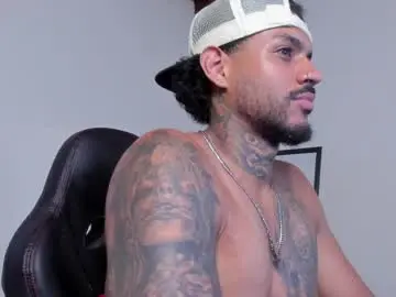 Chaturbate Free Porn Cam of luigi1_