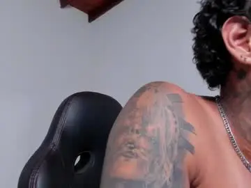 Chaturbate Best live sex cam show of luigi1_