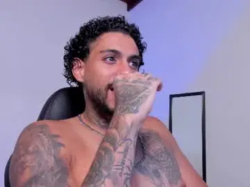Chaturbate Free Live Porn of luigi1_