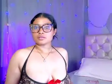 Chaturbate Nude Webcam of silvana_lorc