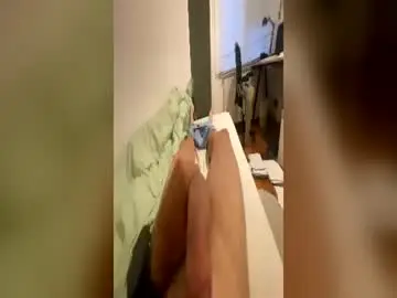 Chaturbate Free Live Porn of college_cock21