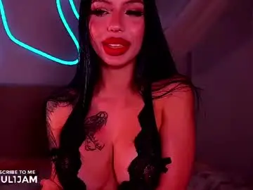 Chaturbate Live Sex Cam of juli_jam