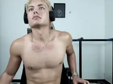 Chaturbate Free Porn Cam of lover_fitnessboy