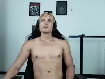 Chaturbate Live Sex of lover_fitnessboy