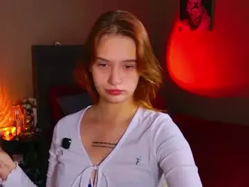 Chaturbate Watch Live Sex Cams of lunevia