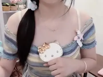 Chaturbate Best live sex cam show of natycutiegirl