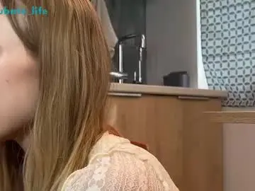 Chaturbate Live Sex Cam of shyrubate