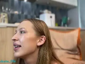 Chaturbate Live Sex Cam of shyrubate