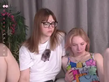 Chaturbate Live Sex Cam of sinfulfairy