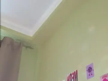 Chaturbate Live Sex Cam of sinfulfairy