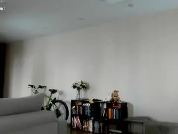 Chaturbate Live Sex Cam of sophie_in