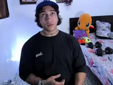Chaturbate Free Live Porn of karybig3