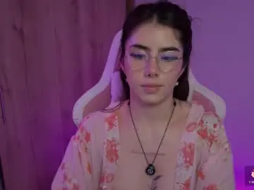 Chaturbate Adult Video Chat of lilyrouse_