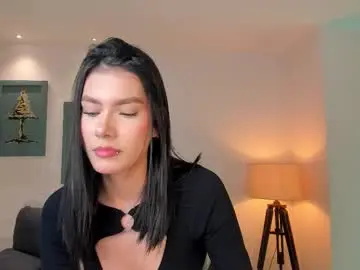 Chaturbate Best live sex cam show of niasalvatore