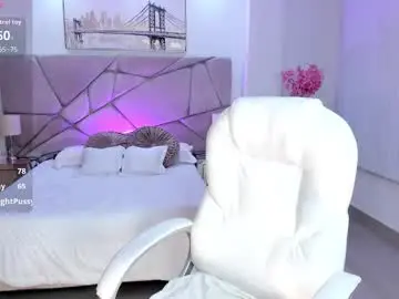 Chaturbate Free Live Porn of zharaa_fox