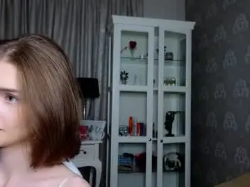 Chaturbate Free Live Porn of bluuemarine
