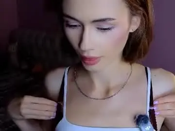 Chaturbate Live Sex Cam of bluuemarine