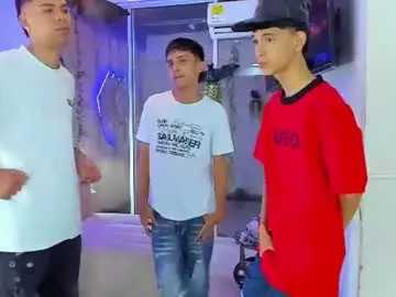 Chaturbate Live Porn of boysdeluxemilitary