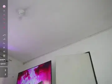 Chaturbate Free Porn Cam of charloteeee1