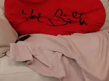 Chaturbate Nude Webcam of clarabarnezz