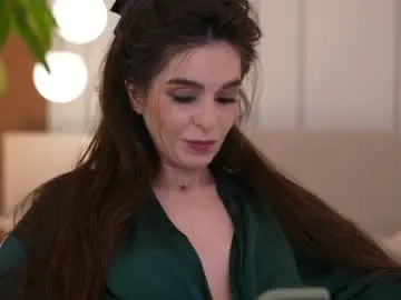 Chaturbate Best live sex cam show of dovia