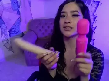 Chaturbate Live Sex Cam of isa__rodriguez