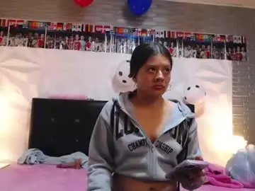Chaturbate Watch Live Sex Cams of isaak_salomee