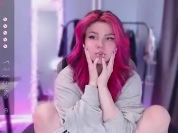 Chaturbate Adult Webcams of makelovenotwarbitchess