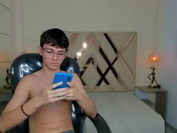 Chaturbate Nude Webcam of marcellovega
