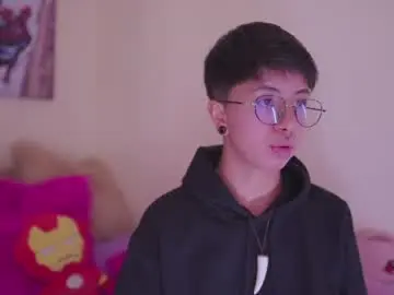 Chaturbate Watch Live Sex Cams of tomboy_tommy