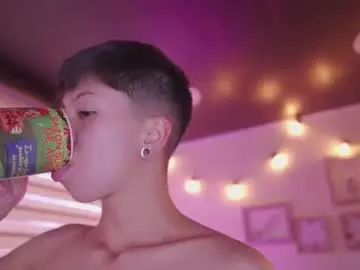 Chaturbate Sex Cam of tomboy_tommy