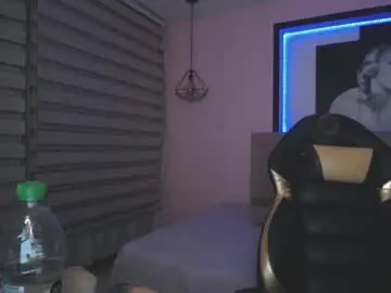 Chaturbate Live Porn of andrea_ramoss_