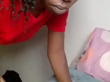Chaturbate Best live sex cam show of blackie_divaa