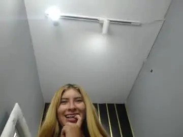 Chaturbate Live Sex of nancy_blonde