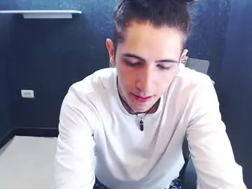 Chaturbate Adult Webcams of noah_sokolov