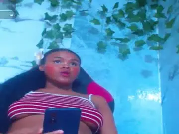 Chaturbate Live Sex Cam of karla_latina_28