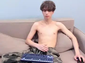 Chaturbate Live Sex Cam of your_shy_guy