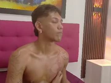 Chaturbate Free Porn Cam of _benjamin11