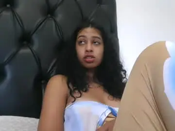 Chaturbate Adult Webcams of indanbella19