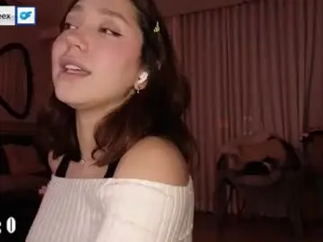 Chaturbate Best live sex cam show of maxine_8